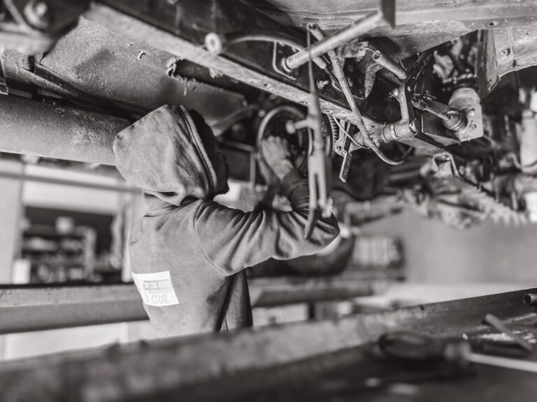 Why Choosing Auquartdetours for Repairs Makes Perfect Sense